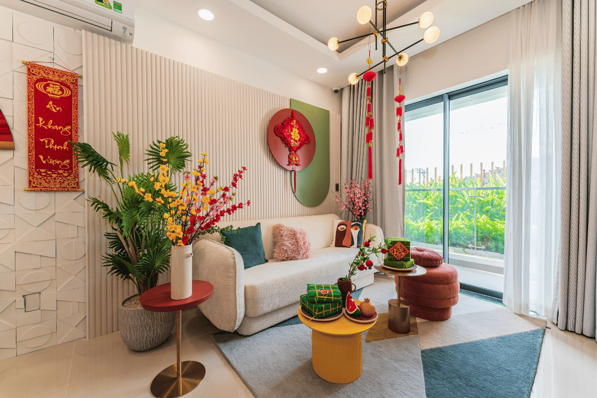 Credence Interior